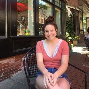 Meet your Posher, Ashlee